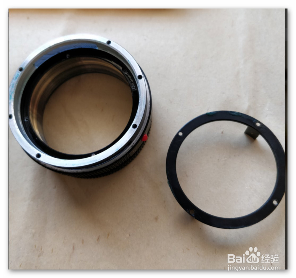 维修R28 调焦环松及对焦紧的问题