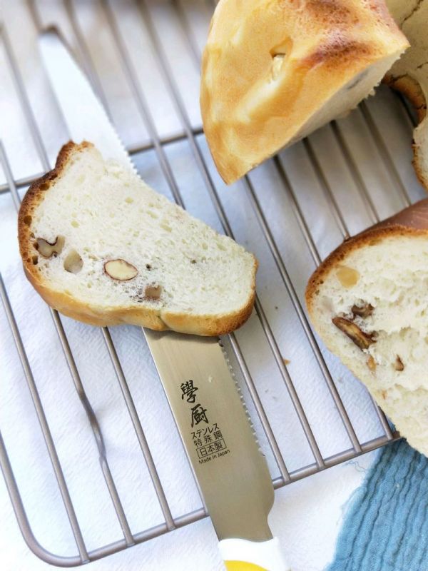 咕咕霍夫坚果大集合面包