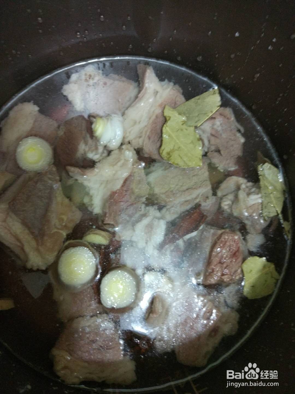 如何自制五香牛肉