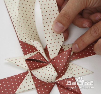 DIY——雪花纸艺饰物