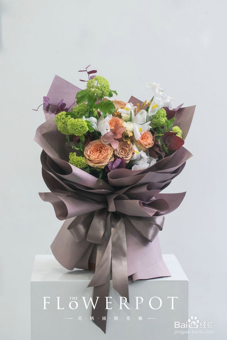 分享韩式花束如何制作花栖花艺