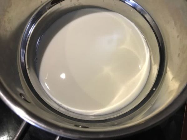 巧克力卡士达面包
