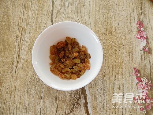 葡萄干磅蛋糕