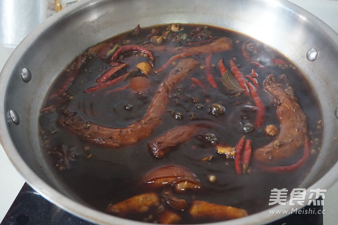 麻辣鸭脖子的做法