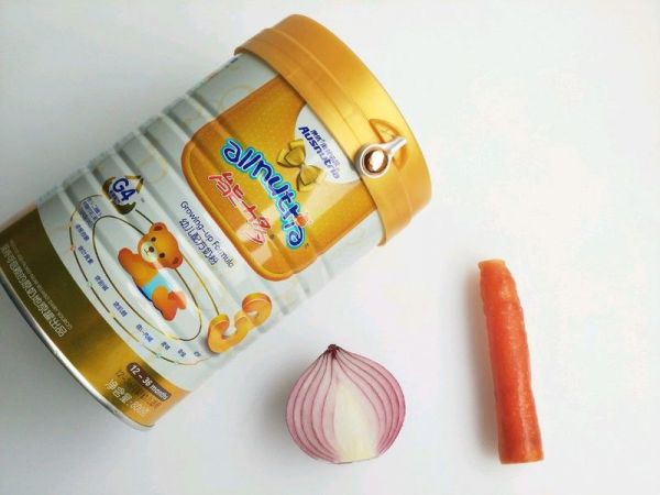 胡萝卜洋葱浓汤