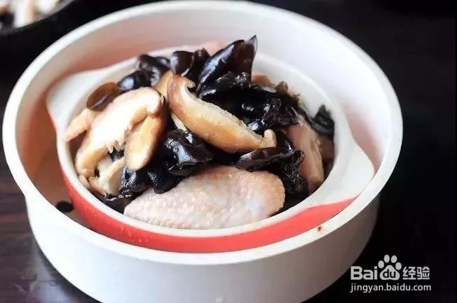 泡木耳小技巧!水里加它,几分钟就好了!