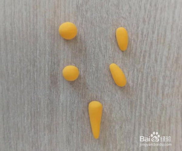 如何用轻黏土做一只肥嘟嘟的小恐龙