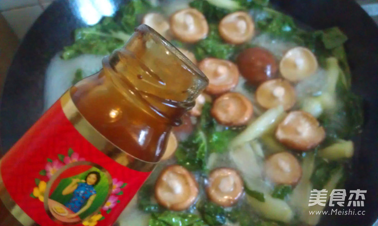 鲜香菇白菜汤