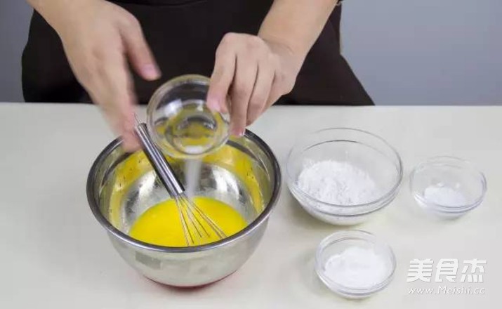 妙搭食谱 | 成功率100%的戚风蛋糕