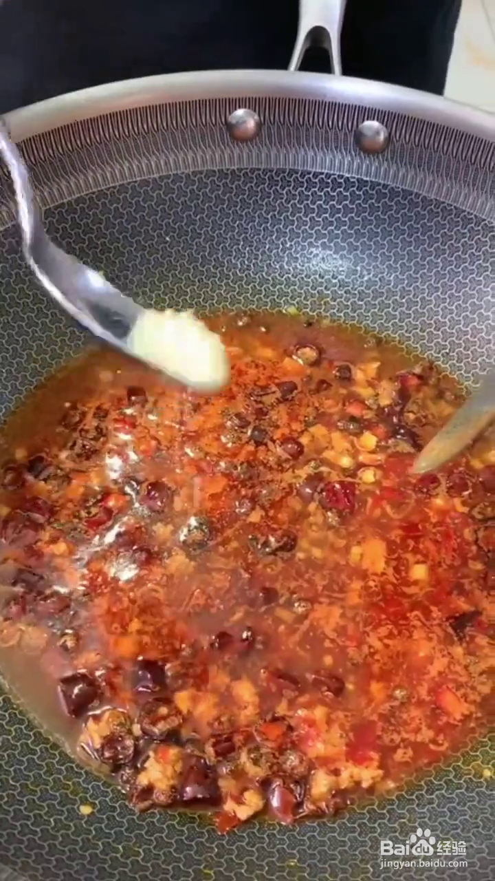 如何制作麻辣入味的肉末豆腐？