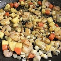 如何制作菠萝什锦咖喱饭