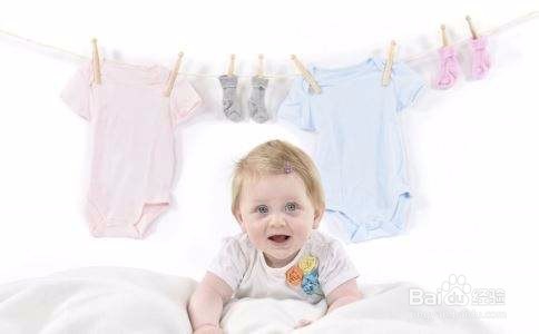 洗新生儿衣服的时候需要注意什么