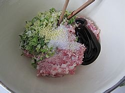 【我爱我的家】----西瓜皮鲜肉饺子