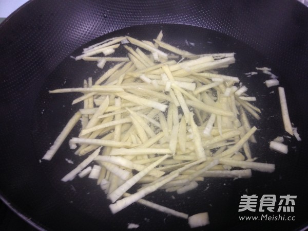 鱼香肉丝的做法