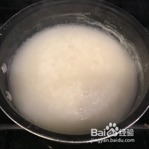 菠菜皮蛋瘦肉粥（剩米饭） 怎么做比较美味