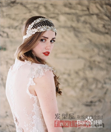 2013夏季唯美新娘发饰 打造夏日纯美新娘造型