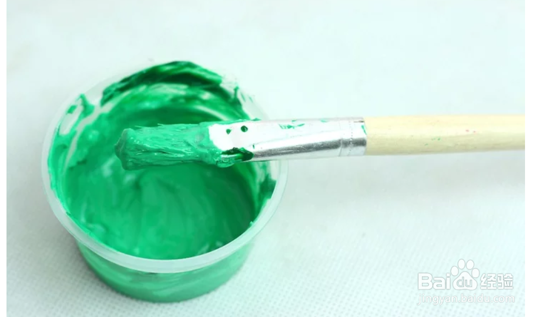 如何制作绿色的穿鞋的脚印
