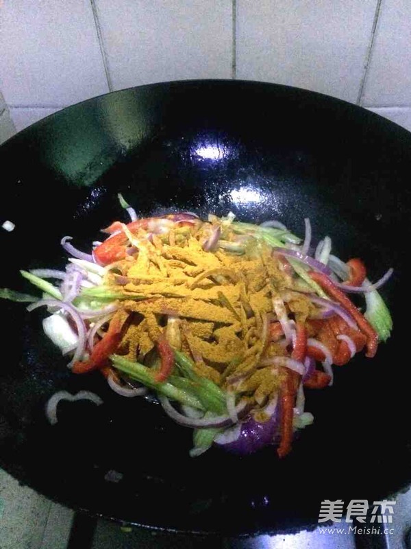 椰奶咖喱蟹的做法