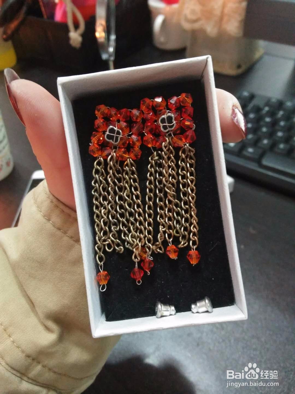 漂亮的手工耳环