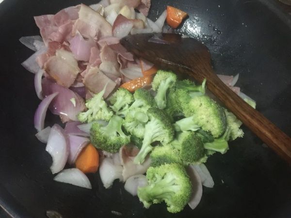 红烩番茄培根咖喱