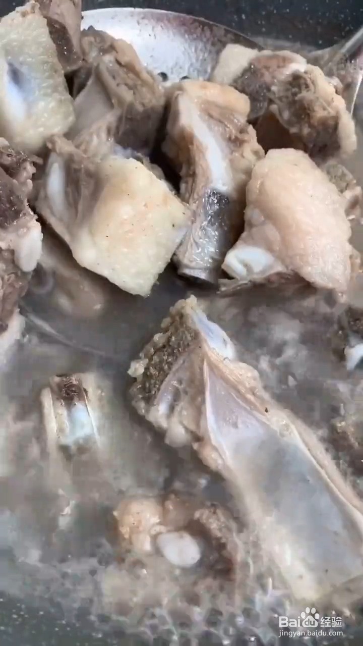 超级无敌下饭的麻辣羊排如何制作