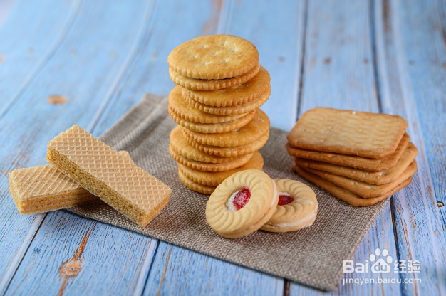 哪些食物容易蛀牙,如何防止宝宝出现蛀牙?