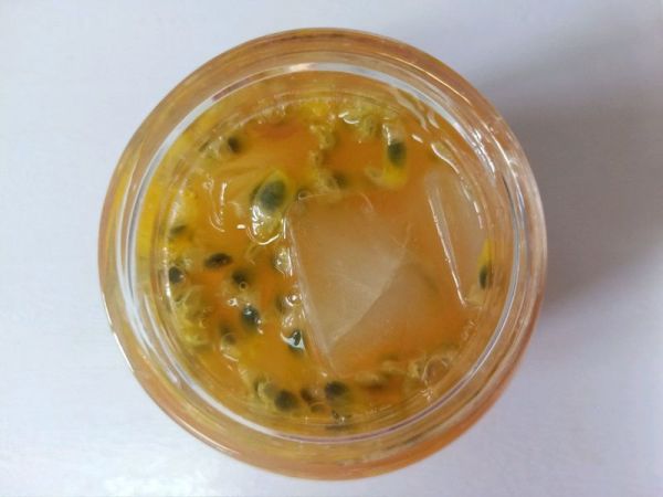 低糖茉莉百香果西柚绿茶