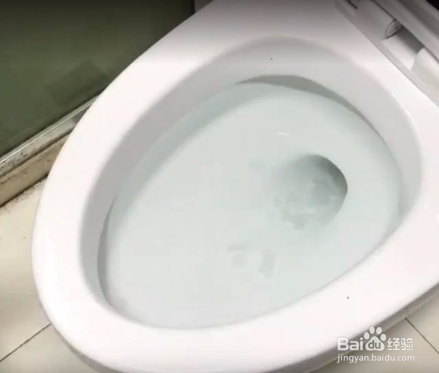 家里的马桶堵住了怎么办