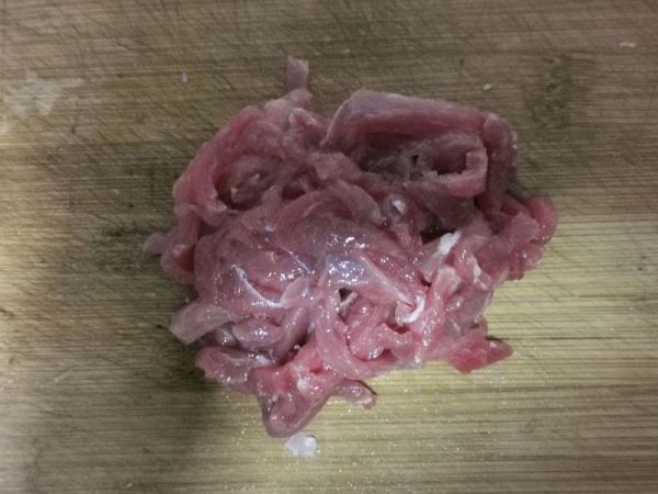 香菇肉丝绿豆粉