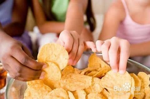 家长如何让孩子克服爱吃零食的坏习惯