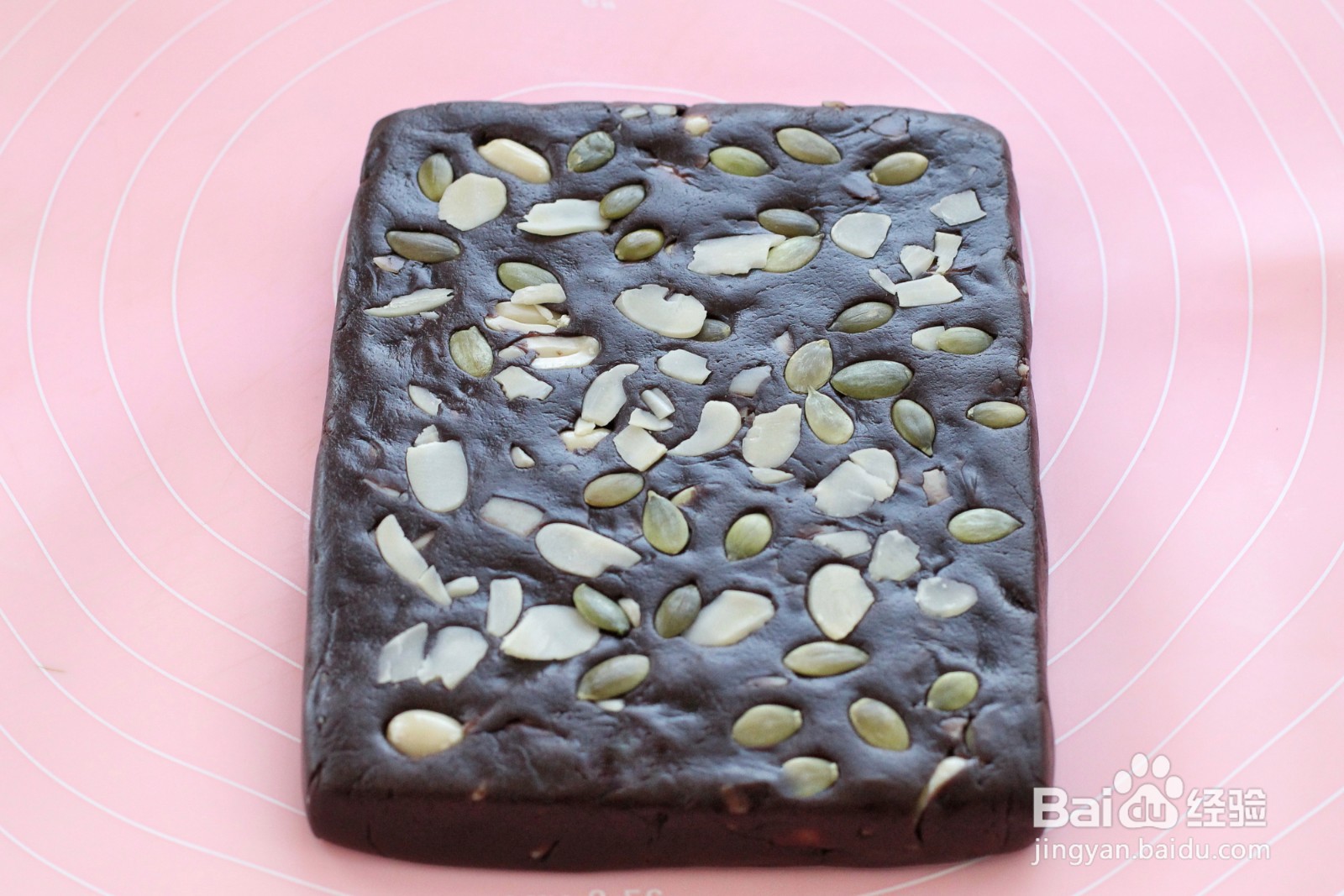 怎么做坚果可可意式脆饼