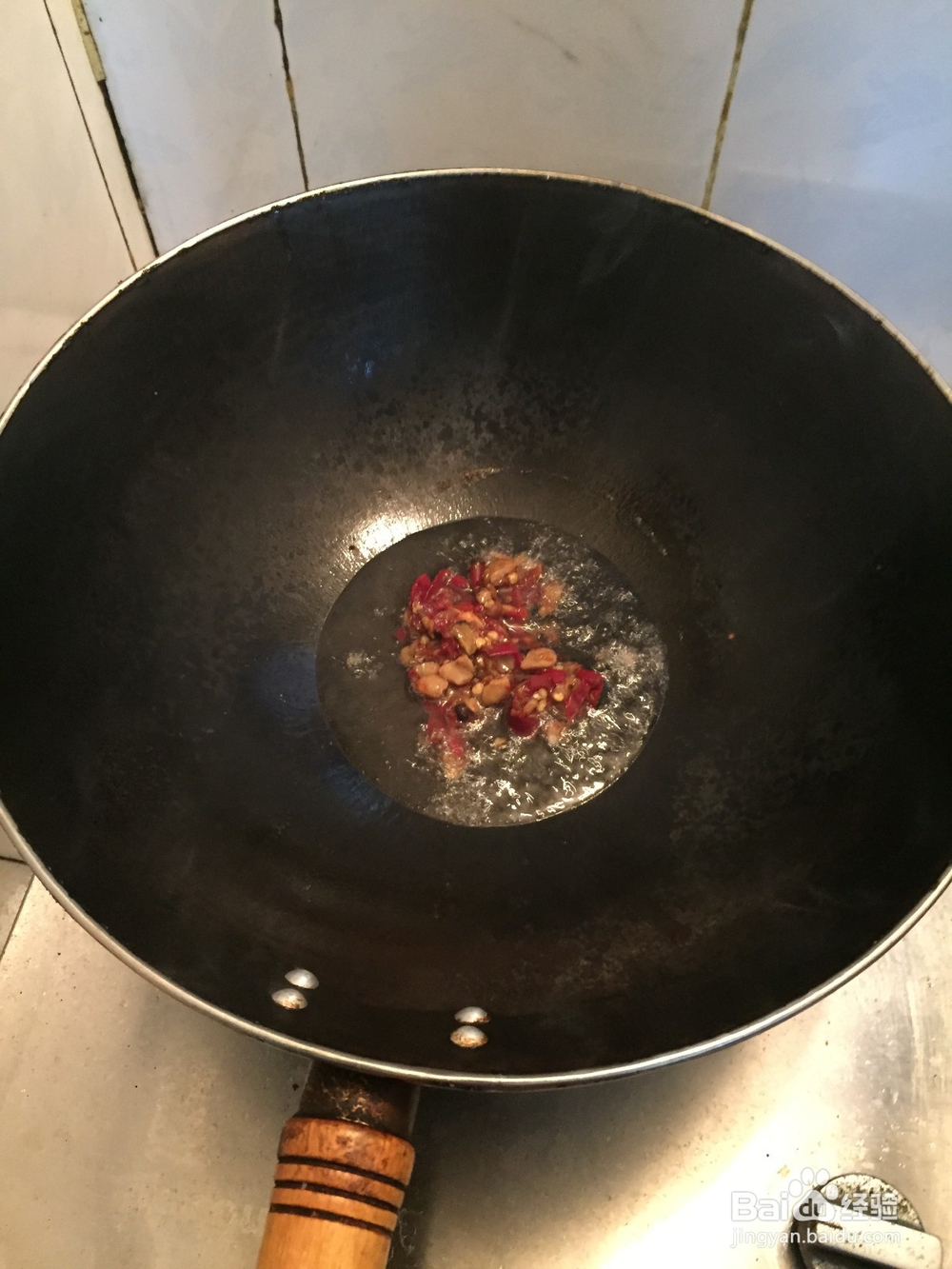 怎样炒香蒜鸡蛋粉好吃