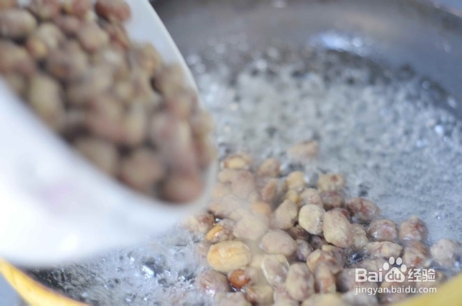 香酥花生米的做法