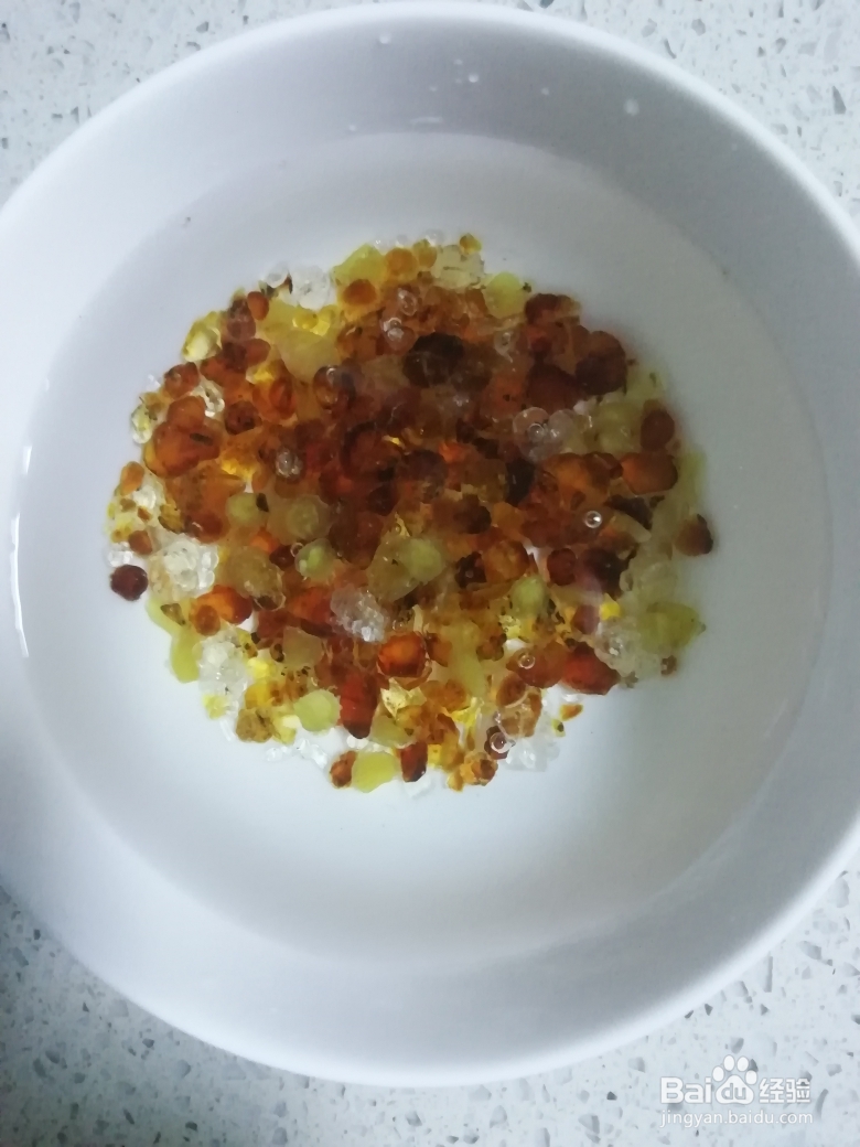 好吃不腻的面膜牛奶桃胶糖水