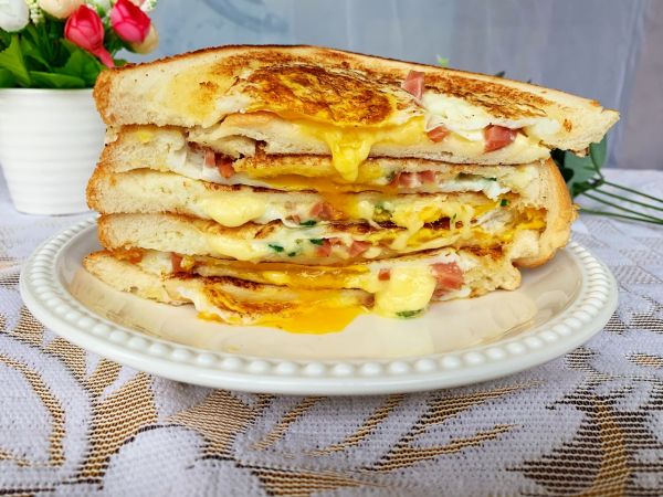 流心芝士火腿三明治