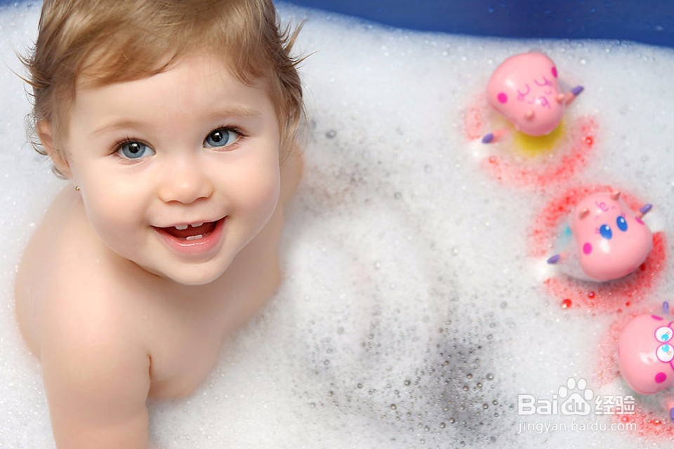 如何让宝宝喜欢上洗澡？