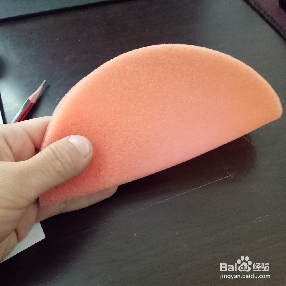 如何用海绵制作玫瑰花