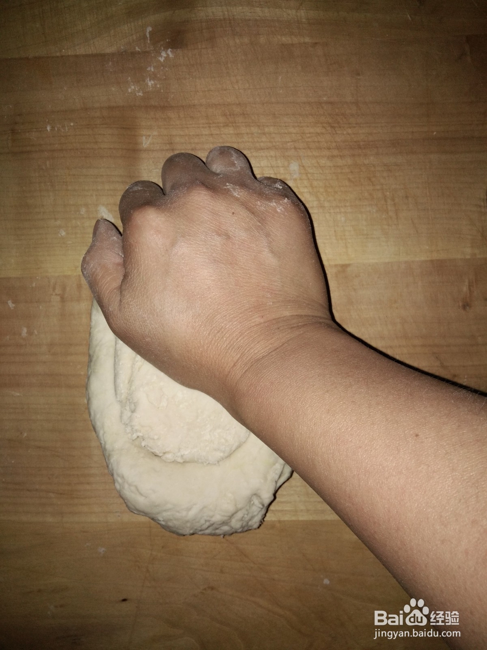 怎么样把面团揉得光滑