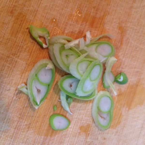 西红柿鸡蛋热汤面