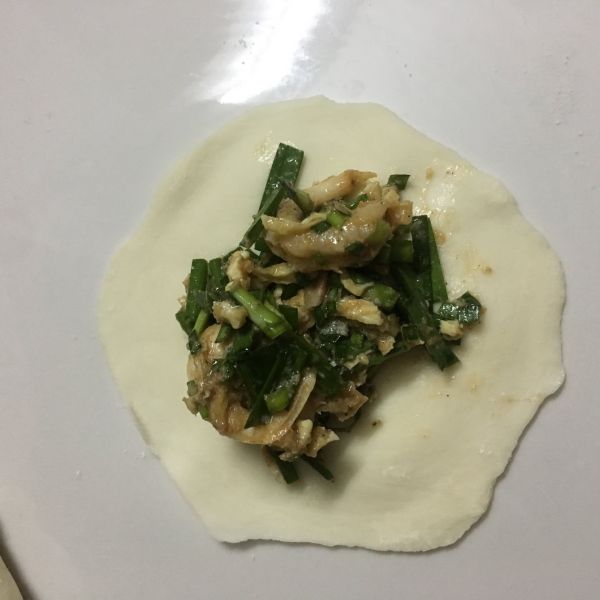北极虾韭菜盒子