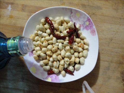 怎样做出好吃酥脆的油炸花生米
