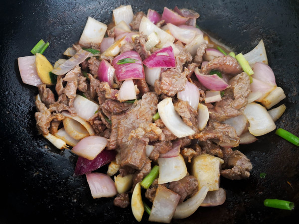 炒牛肉的家常做法
