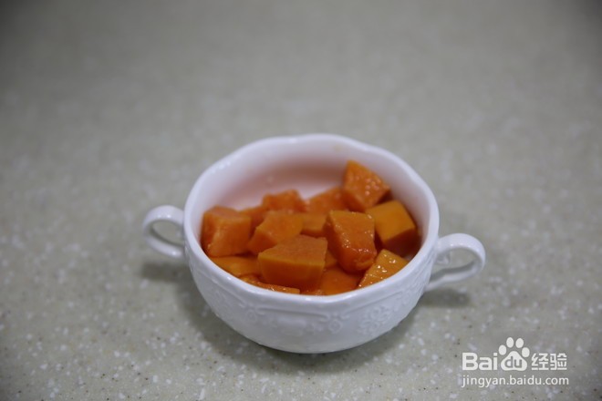 木瓜牛奶炖雪蛤