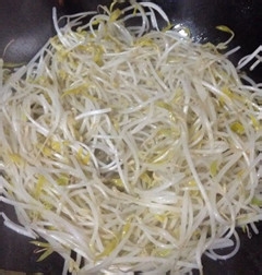 开春菜之炒合菜