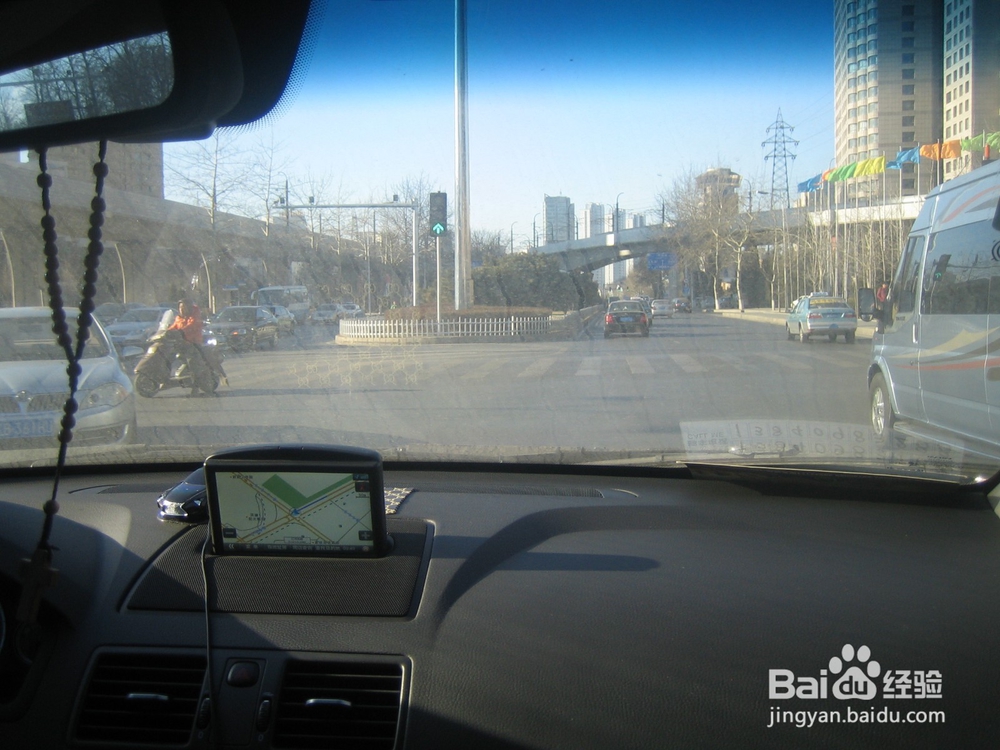 怎样告诉孩子出行安全[实际见闻4]