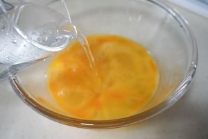 教你怎么做嫩滑水蒸蛋简单几步就能做巨好吃~