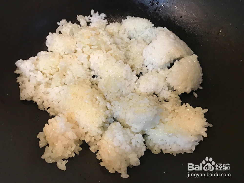 零厨艺的葱花酱油炒饭