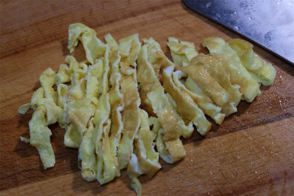 黄瓜鸡蛋拌豆腐丝