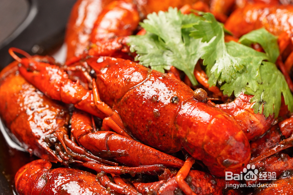 姐姐为我做的黄油蒜蓉小龙虾