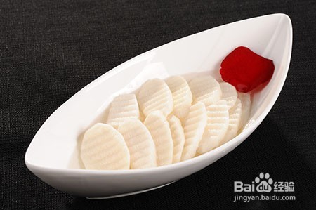 参元宝具有补肾的鲫鱼粉丝山药煲